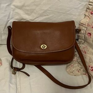 Vintage Coach City Bag Style #9870 in Saddle Leather with Brass Hardware GVC